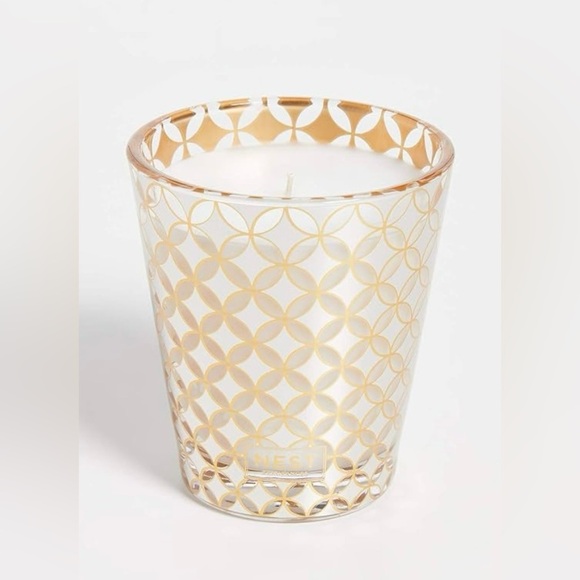 NEW IN BOX NEST Sparkling Cassis Scented Candle ~ 8.1 oz - Picture 4 of 12